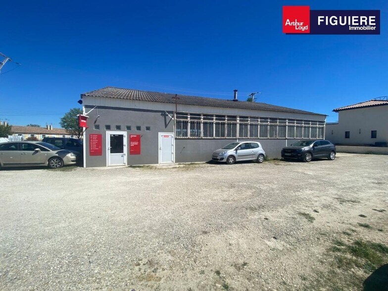 Flex in Grans for sale - Building Photo - Image 3 of 12