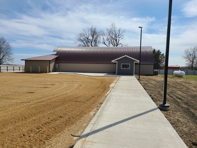 311 Helen St, Holland, MN for sale - Building Photo - Image 1 of 1