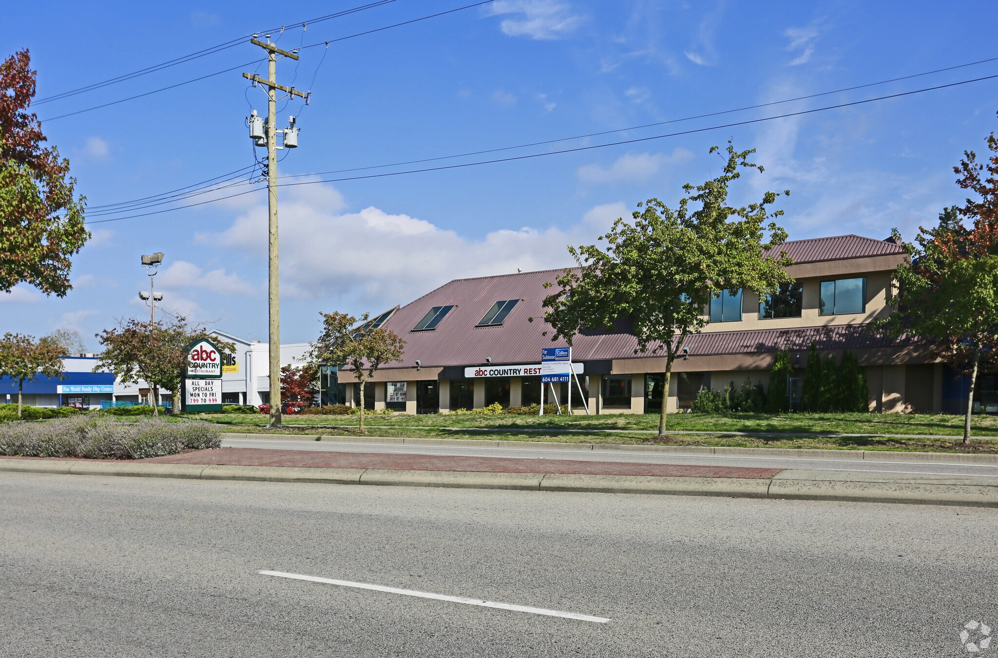 15373 Fraser Hwy, Surrey, BC V3R 3P3 Retail for Lease