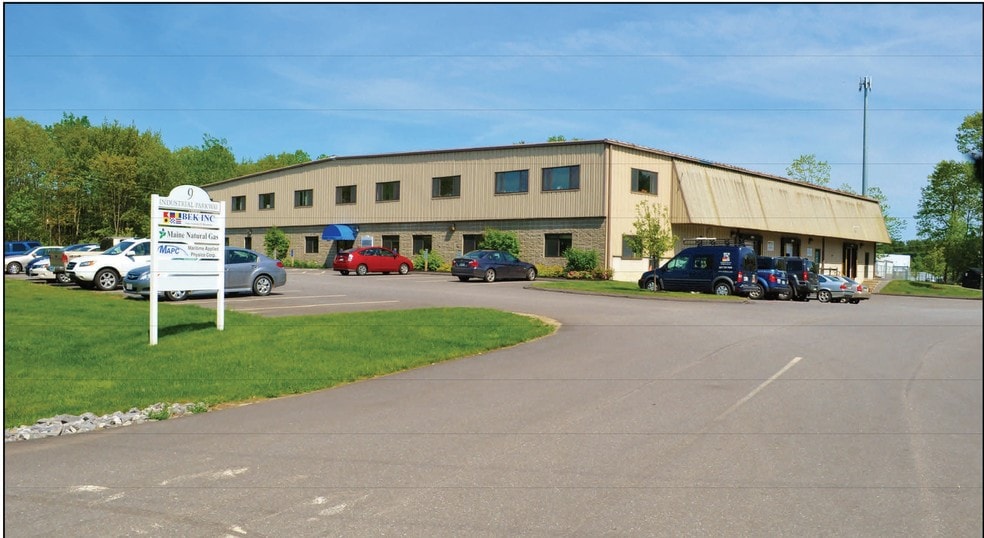 9 Industrial Pky, Brunswick, ME for lease - Building Photo - Image 3 of 8
