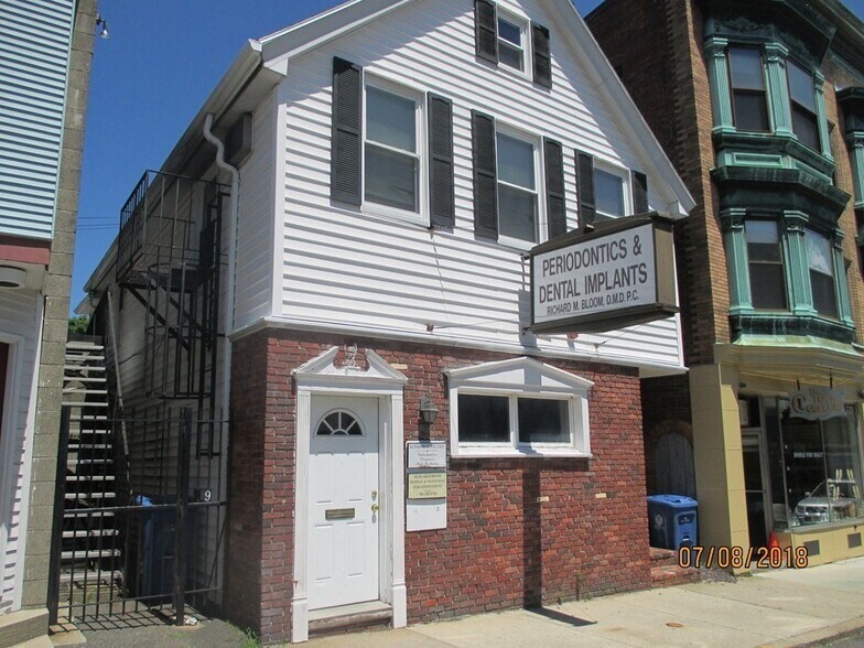 1717A Albion St, Wakefield, MA 01880 Retail for Sale