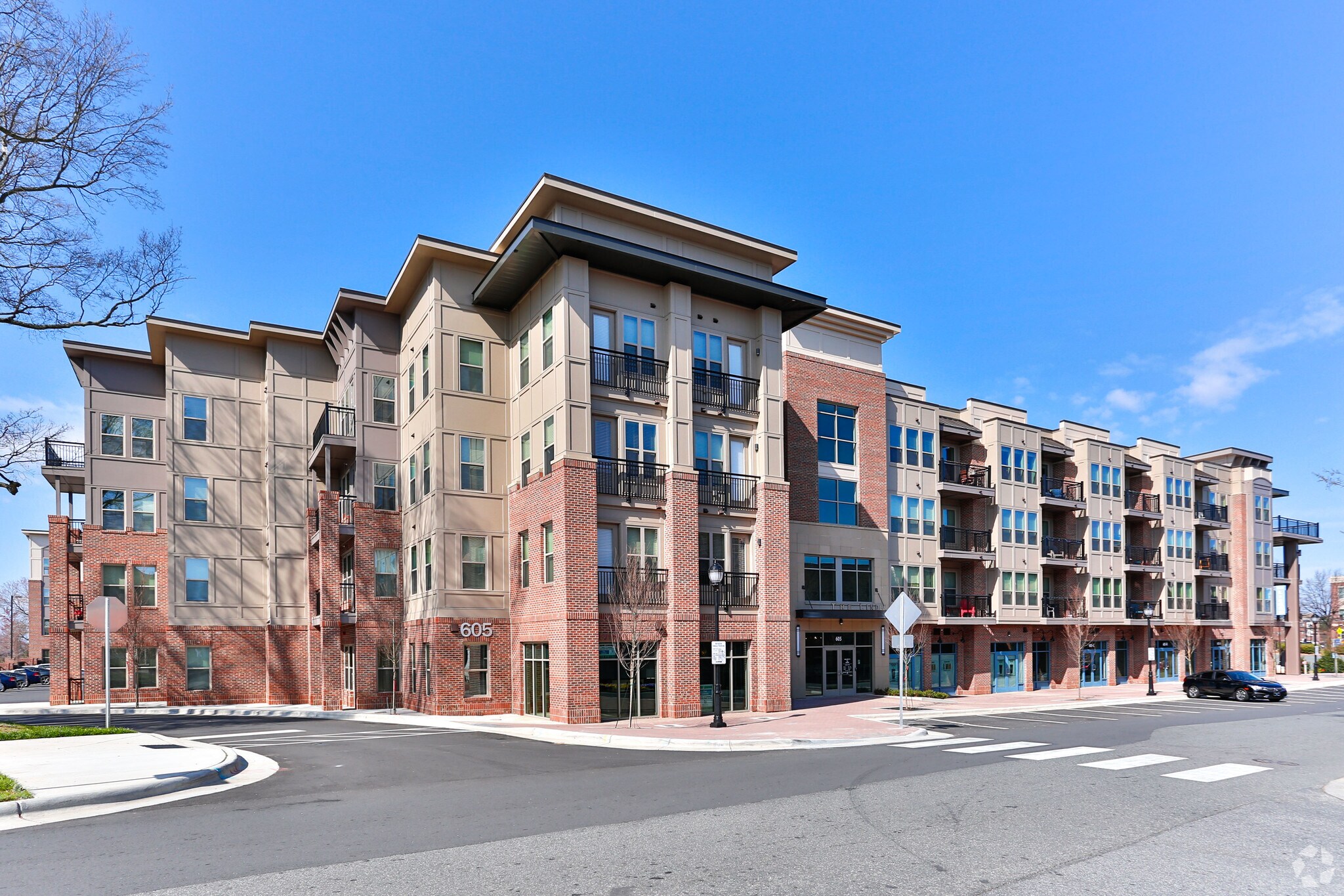 605 Jetton St, Davidson, NC for sale Building Photo- Image 1 of 1