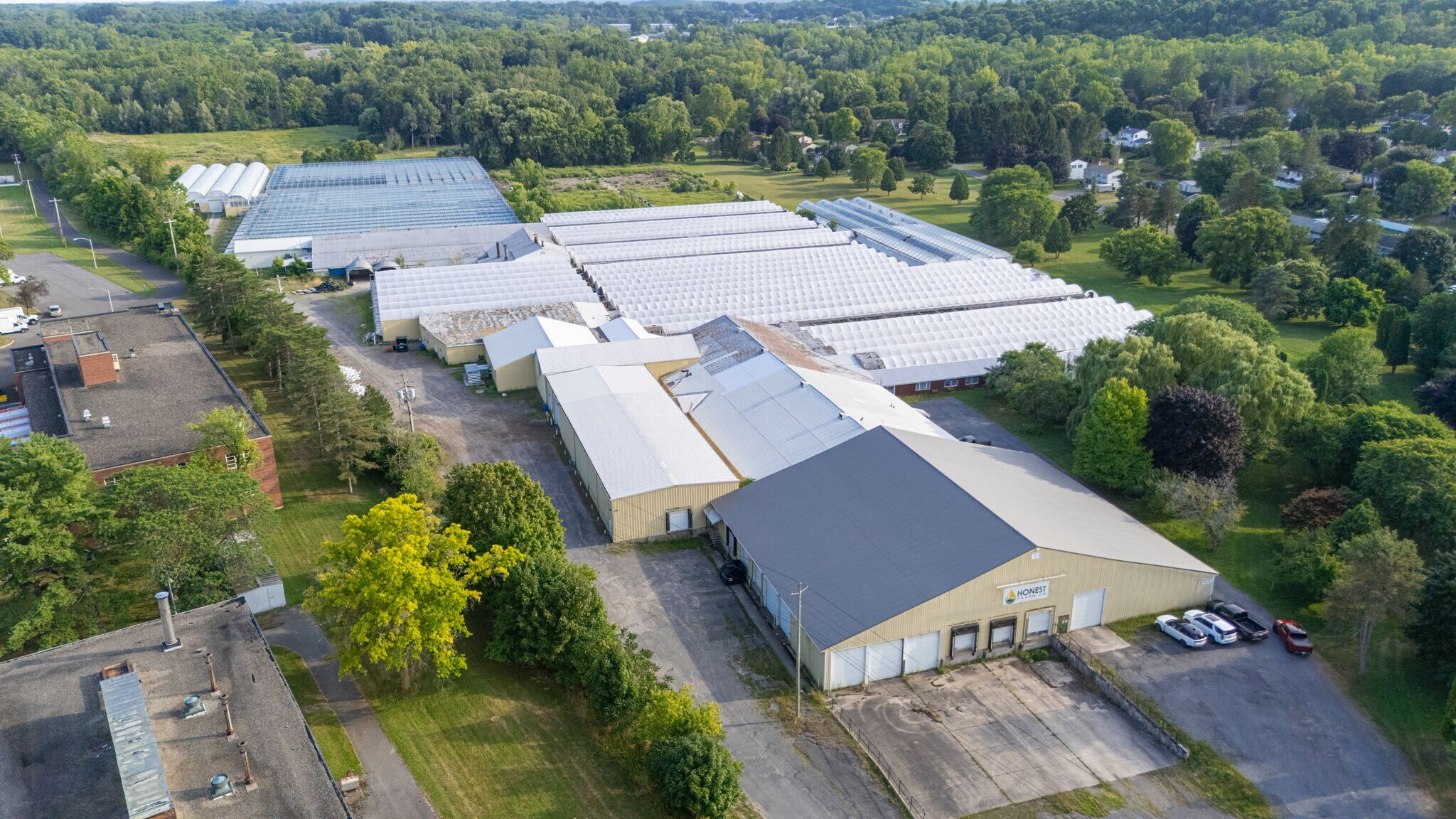 609-621 E Maple Ave, Newark, NY for sale Building Photo- Image 1 of 22