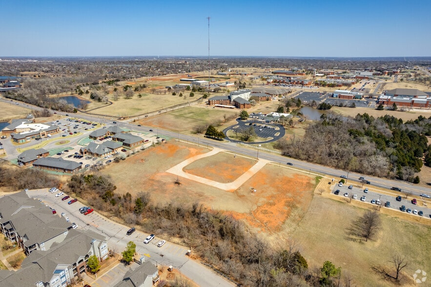 13909 N Eastern Ave, Oklahoma City, OK for sale - Aerial - Image 2 of 7