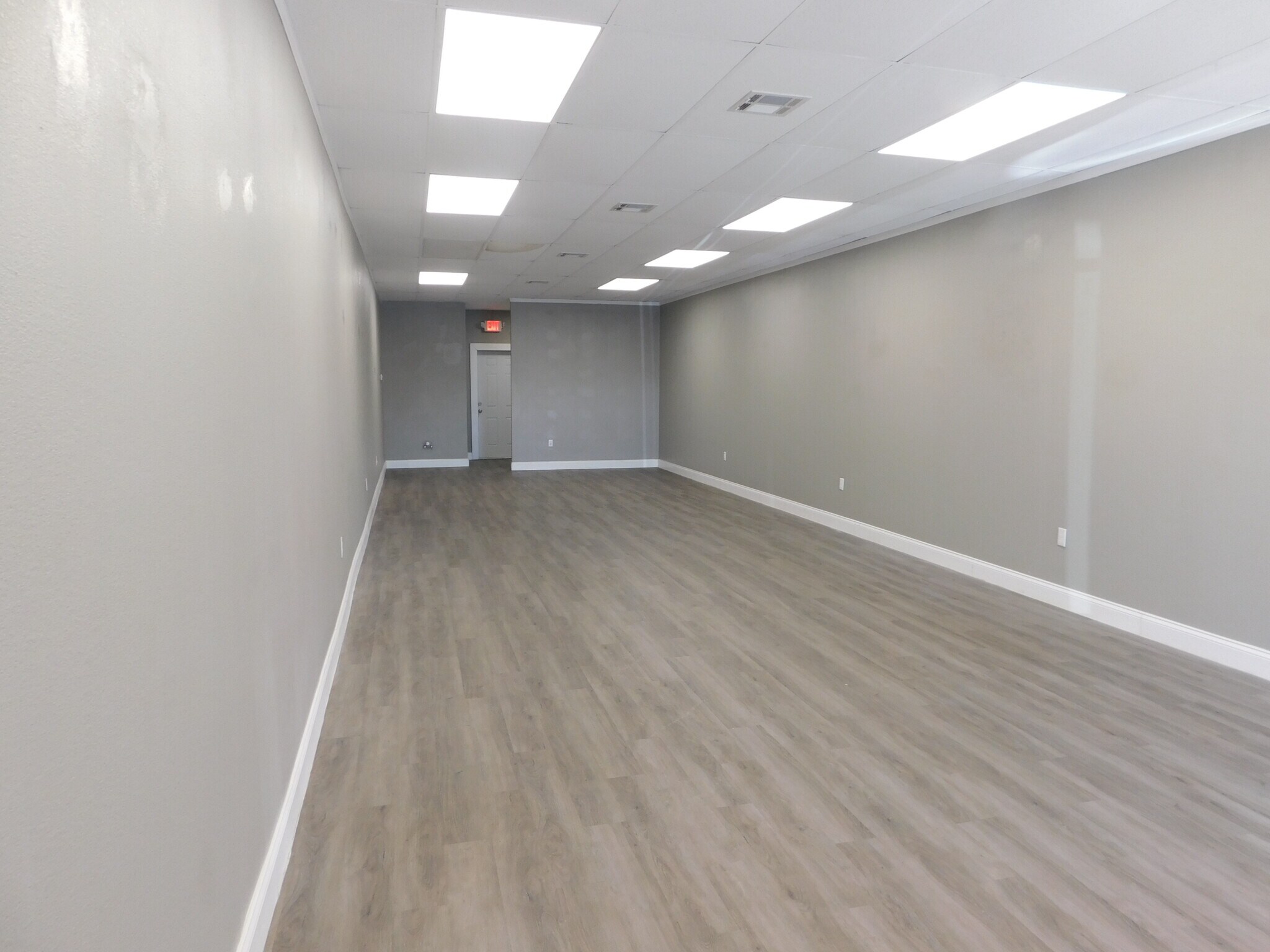 1237 Florida Ave S, Rockledge, FL for lease Interior Photo- Image 1 of 6
