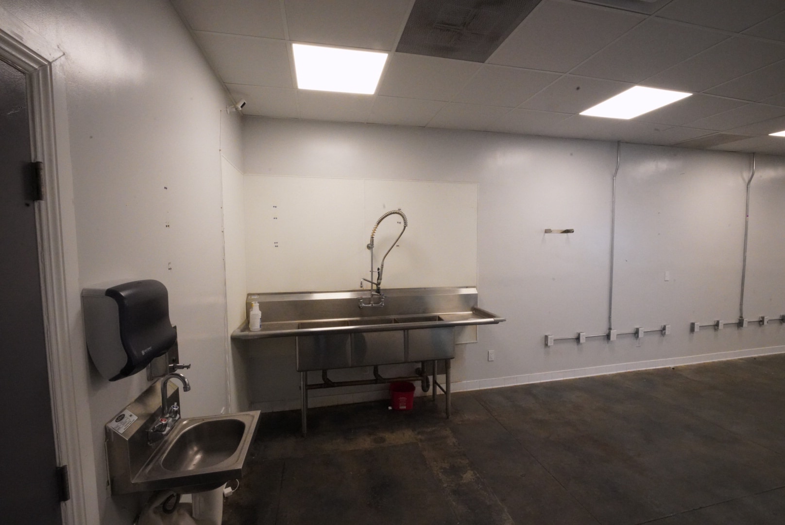 5655-5659 Atlantic Ave, Long Beach, CA for lease Interior Photo- Image 1 of 17