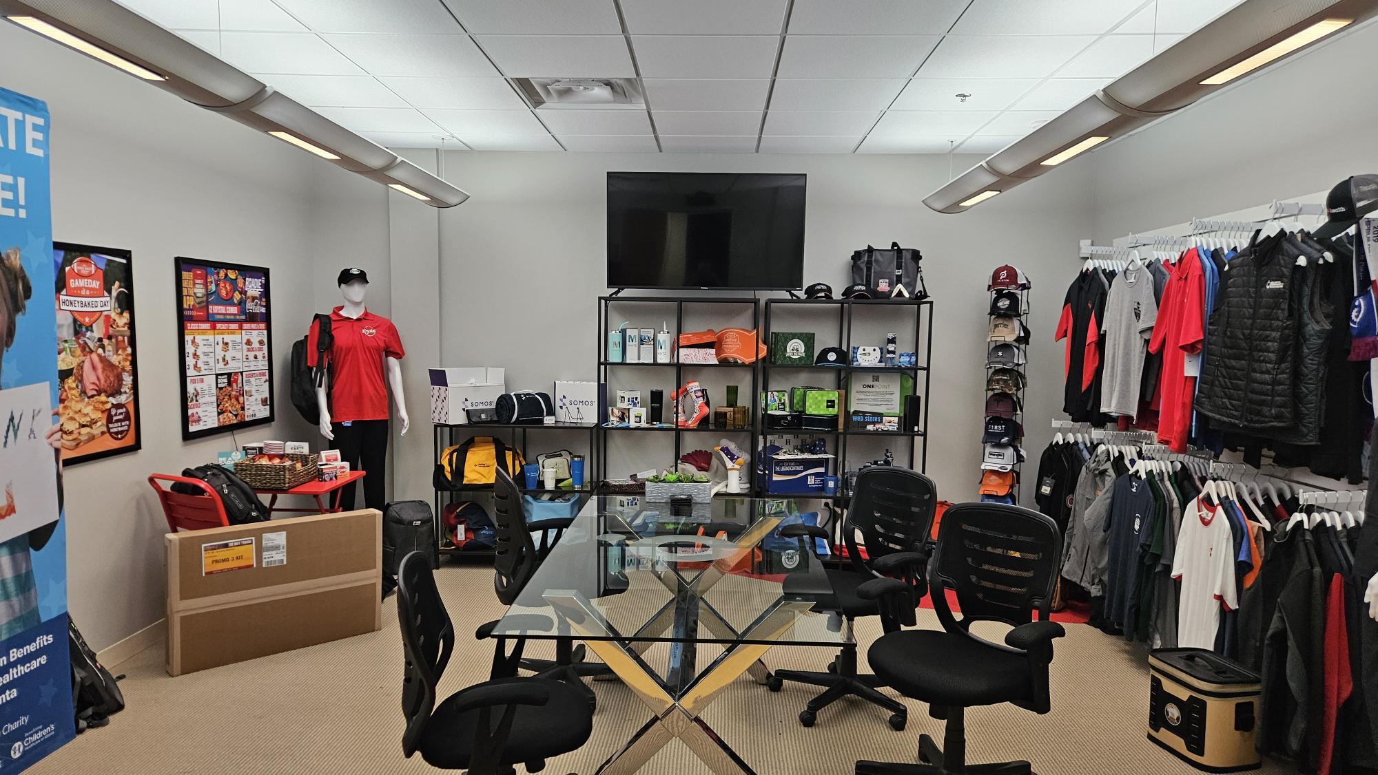 1880 W Oak Pky, Marietta, GA for lease Interior Photo- Image 1 of 8