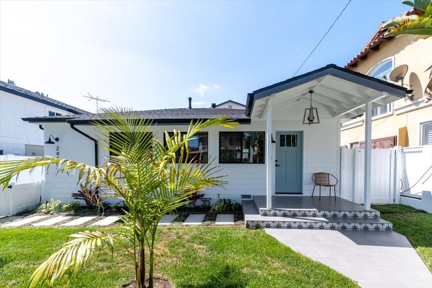 2420 Grant Ave, Redondo Beach, CA for sale - Building Photo - Image 1 of 78