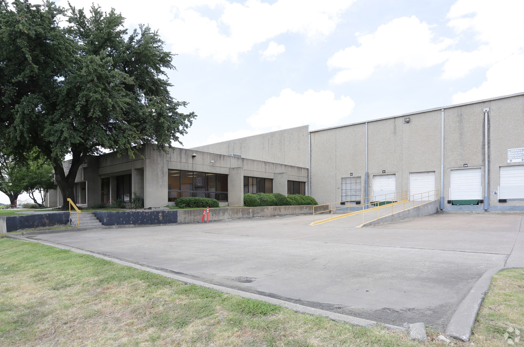 1102 State Highway 161, Grand Prairie, TX 75051 Industrial for Lease