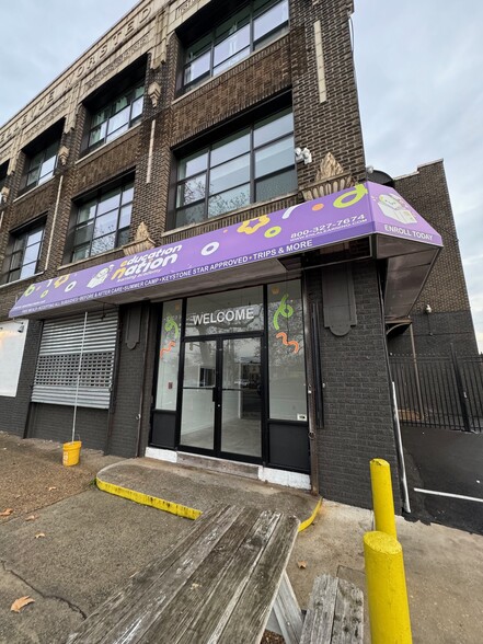 1600 W Hunting Park Ave, Philadelphia, PA for lease - Building Photo - Image 1 of 10