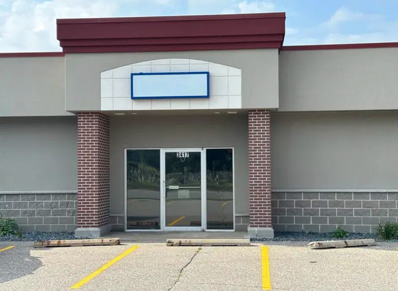 3417 Main St, Stevens Point, WI for lease - Building Photo - Image 2 of 5