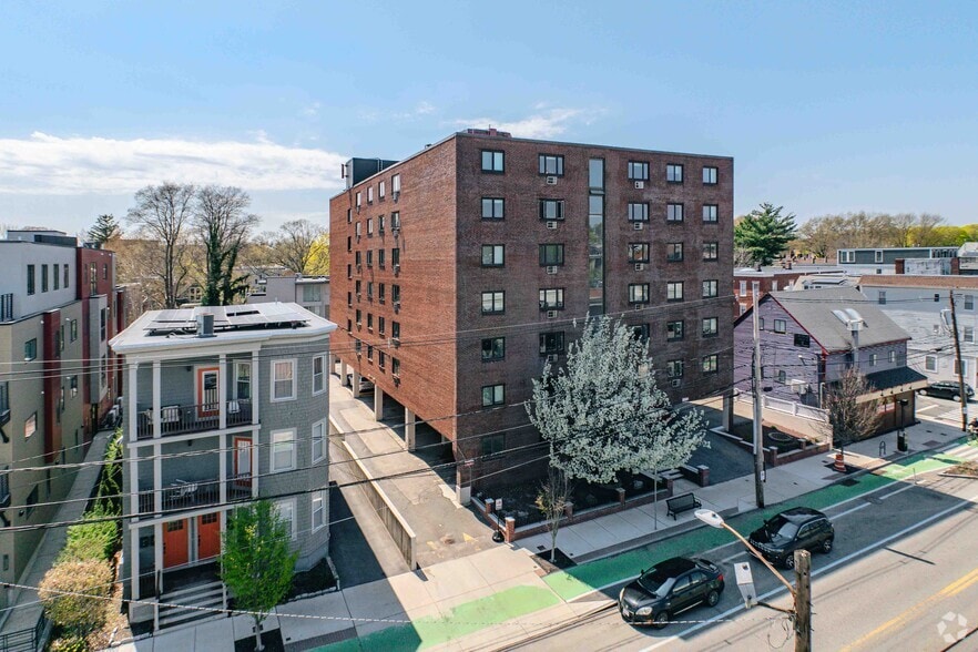 278 Beacon St, Somerville, MA for sale - Primary Photo - Image 1 of 1