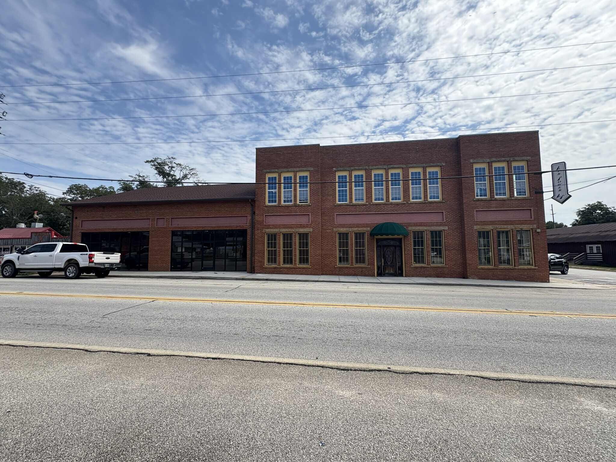 3089 Main St, Mansfield, GA for lease Building Photo- Image 1 of 7