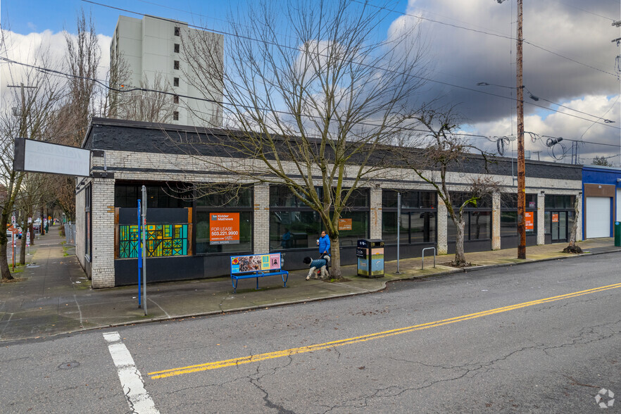 1120 NW 21st Ave, Portland, OR for lease - Building Photo - Image 1 of 18