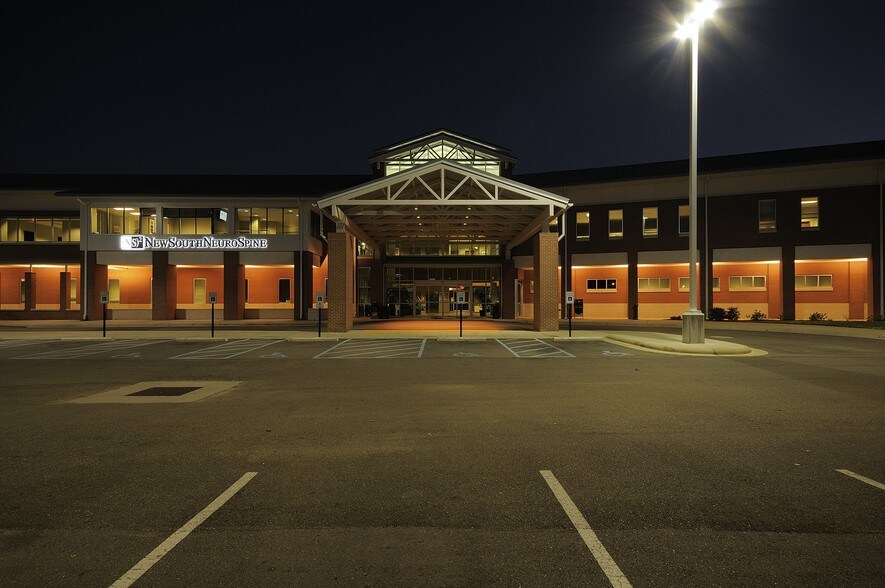 2470 Flowood Dr, Flowood, MS 39232 NewSouth NeuroSpine