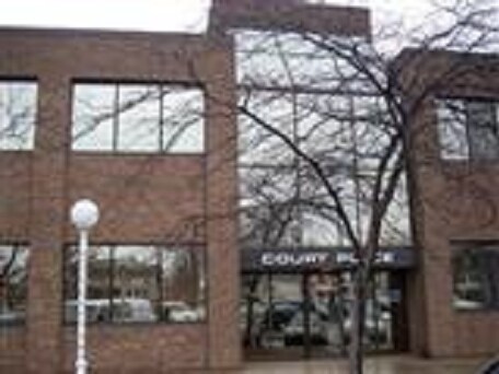 728 Pleasant St, Saint Joseph, MI for sale Primary Photo- Image 1 of 1