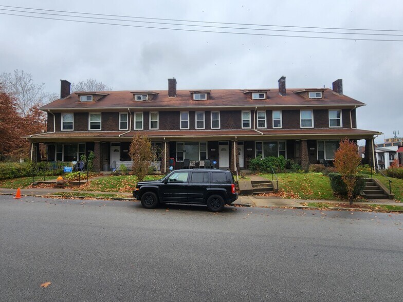 Multifamily in Pittsburgh, PA for sale - Building Photo - Image 1 of 1