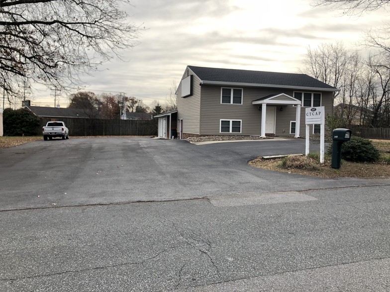 3357 Hazelwood Rd, Edgewater, MD for lease - Building Photo - Image 2 of 11