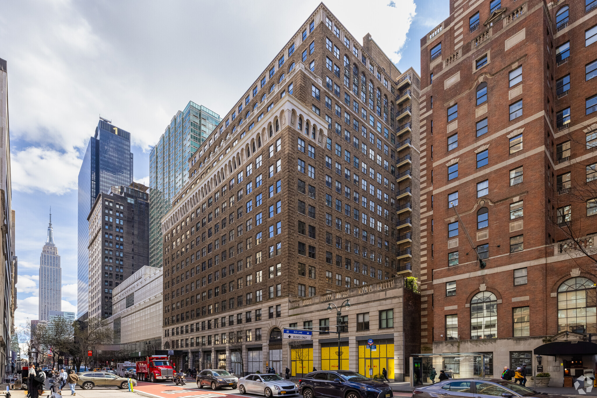 330 W 34th St, New York, NY for lease Building Photo- Image 1 of 8