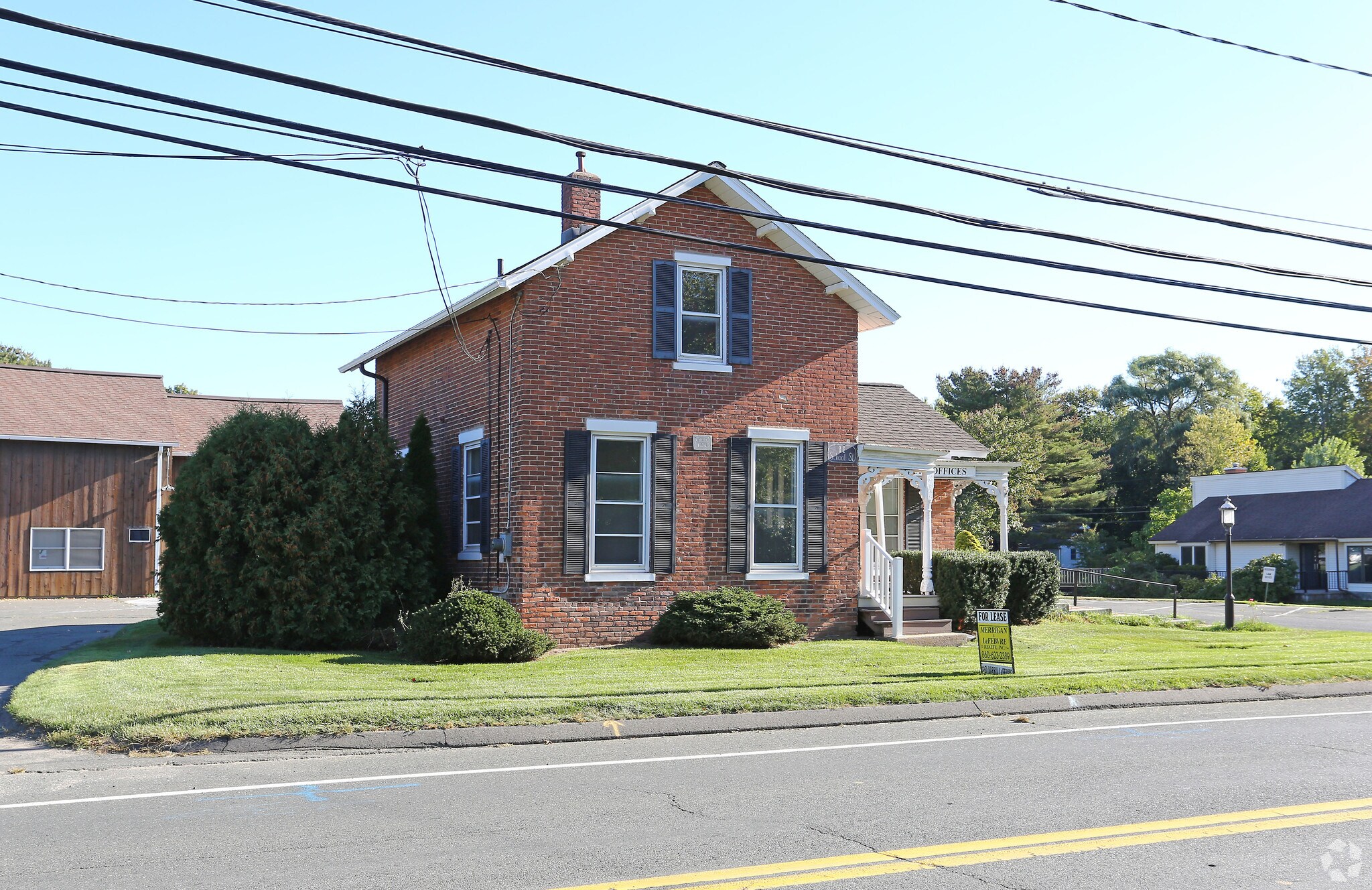 11 School St, East Granby, CT for sale Primary Photo- Image 1 of 1