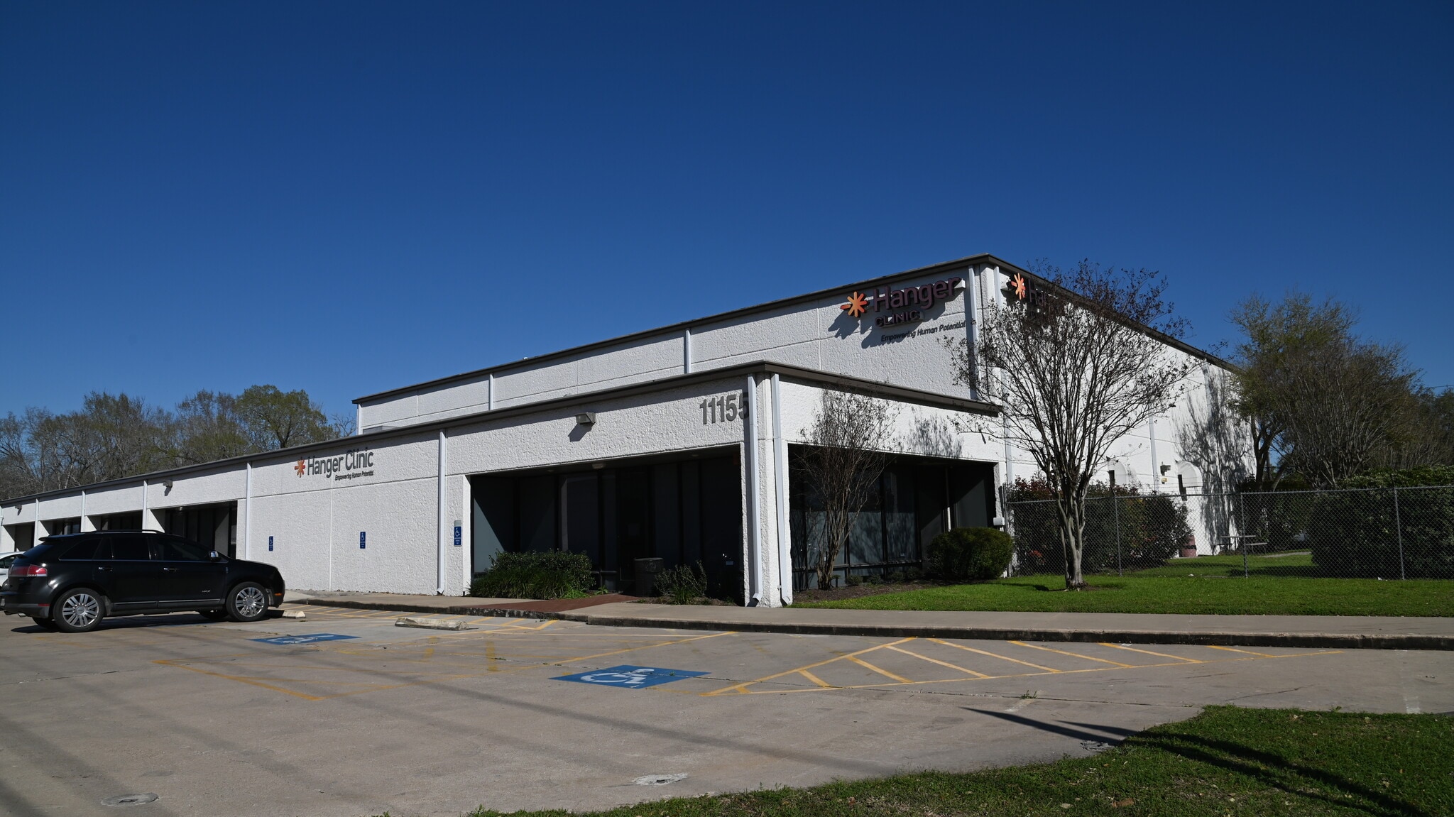 11155 S Main St, Houston, TX for lease Building Photo- Image 1 of 12