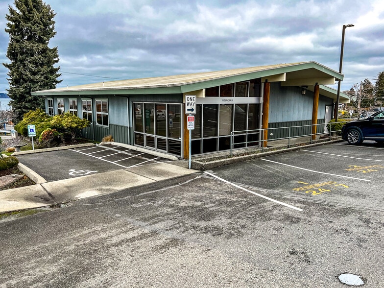202 Lincoln Ave, Mukilteo, WA for sale - Primary Photo - Image 1 of 6