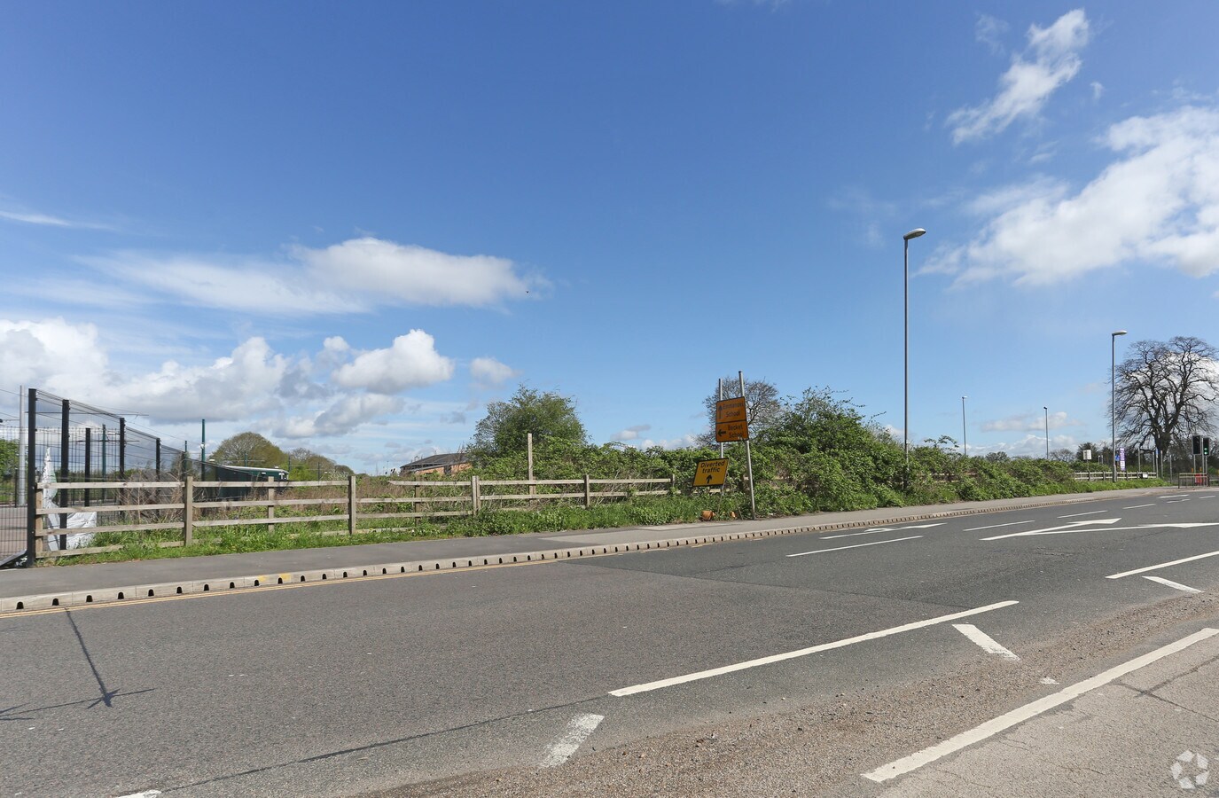 Wilford Ln, Nottingham, NG11 7AX