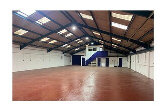 Phoenix Rd, Wolverhampton for lease Interior Photo- Image 2 of 3