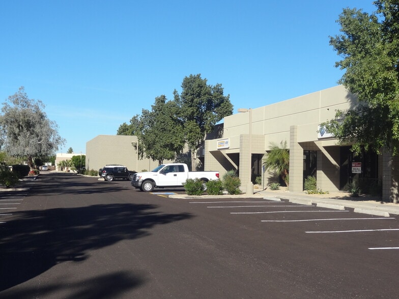 952 E Baseline Rd, Mesa, AZ for lease - Building Photo - Image 2 of 11