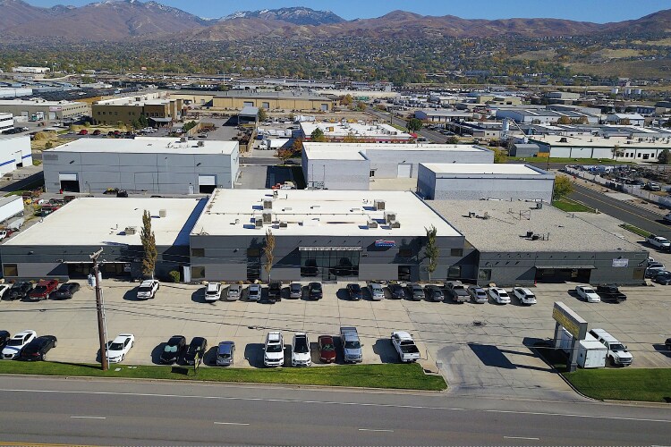 210-290 N Redwood Rd, North Salt Lake, UT for lease Primary Photo- Image 1 of 7