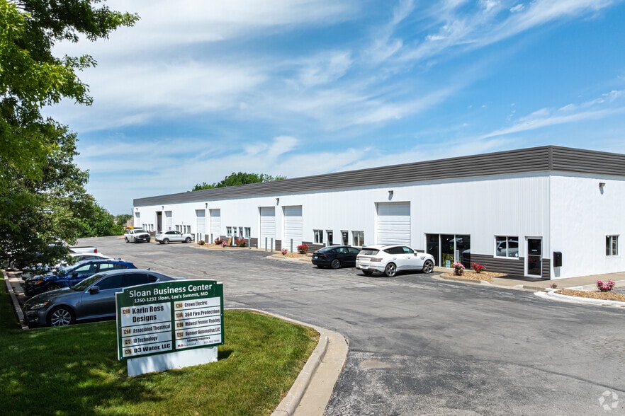 1260-1292 NW Sloan St, Lee's Summit, MO for lease - Building Photo - Image 2 of 7