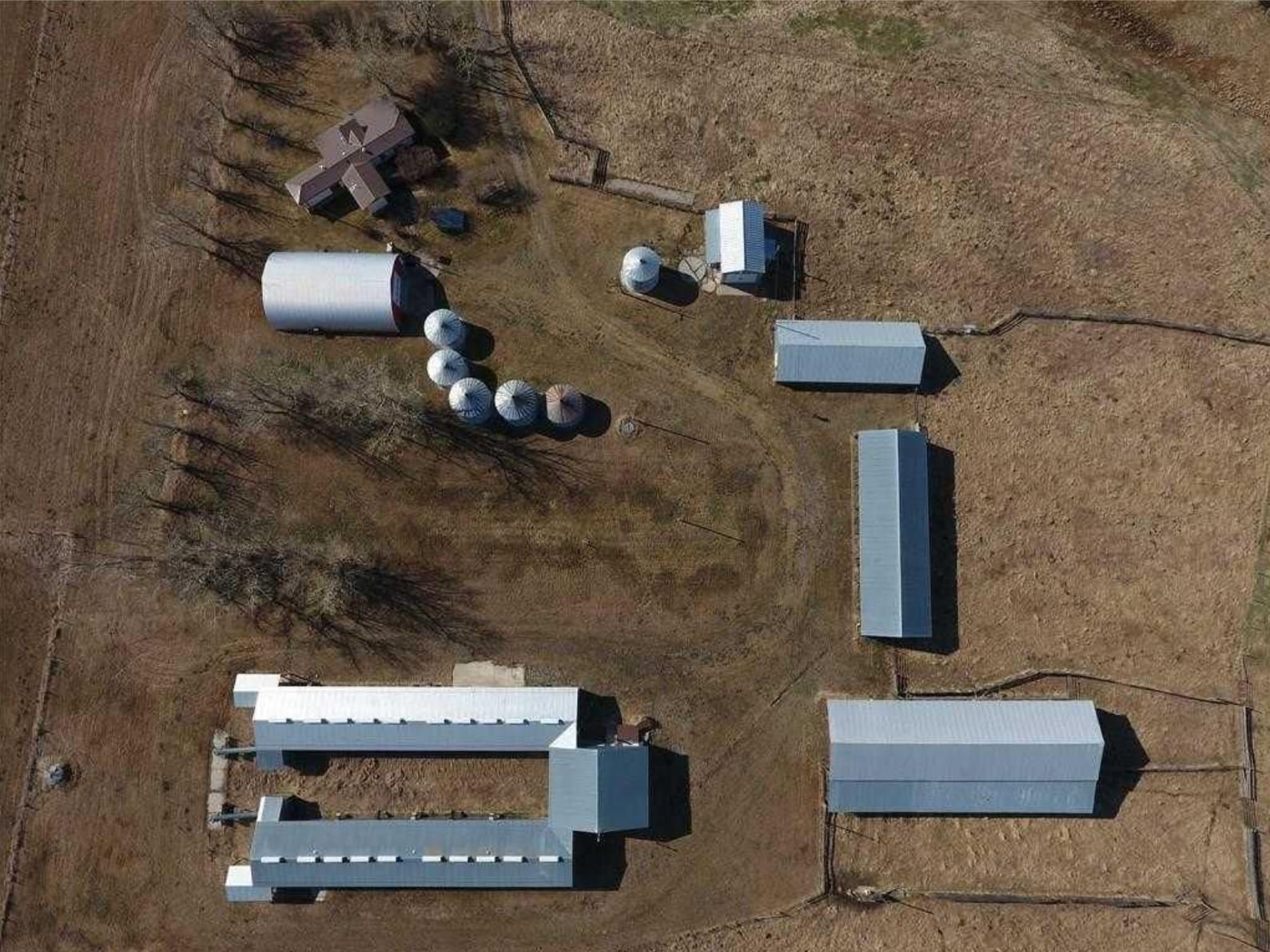 Township 303 Rd, Cremona, AB for sale Primary Photo- Image 1 of 2