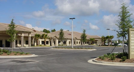 1737 Clyde Morris Blvd, Daytona Beach, FL for lease - Building Photo - Image 2 of 3