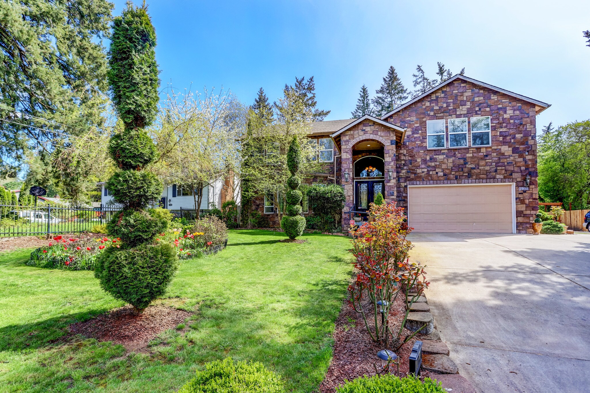 7812 SW Taylors Ferry Rd, Portland, OR 97223