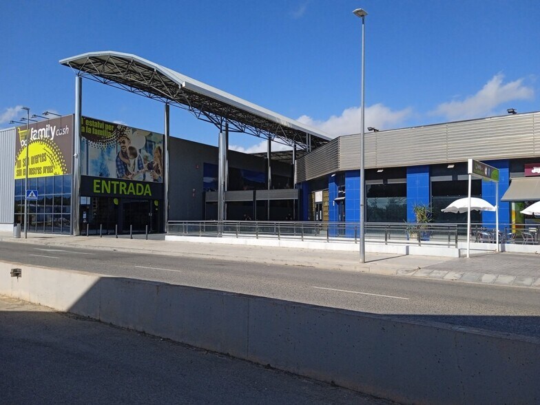 Avenida Aragonesa, Amposta, Tarragona for sale - Primary Photo - Image 1 of 1