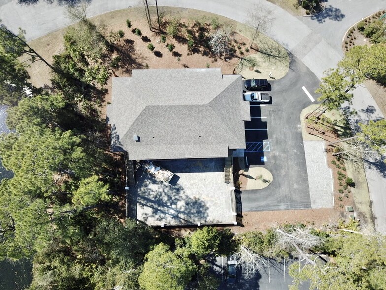 12 Palmetto Business Park Rd, Hilton Head Island, SC for lease - Aerial - Image 3 of 13