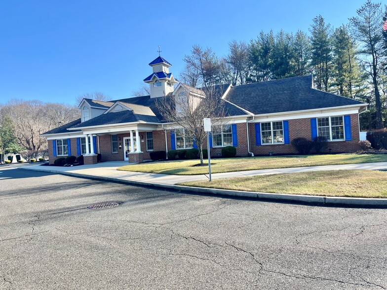 1302 Route 38, Hainesport, NJ for sale - Building Photo - Image 2 of 3