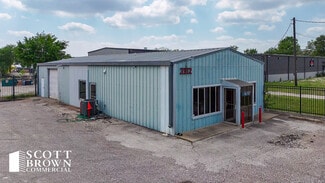 More details for 3912 E McKinney St, Denton, TX - Industrial for Lease