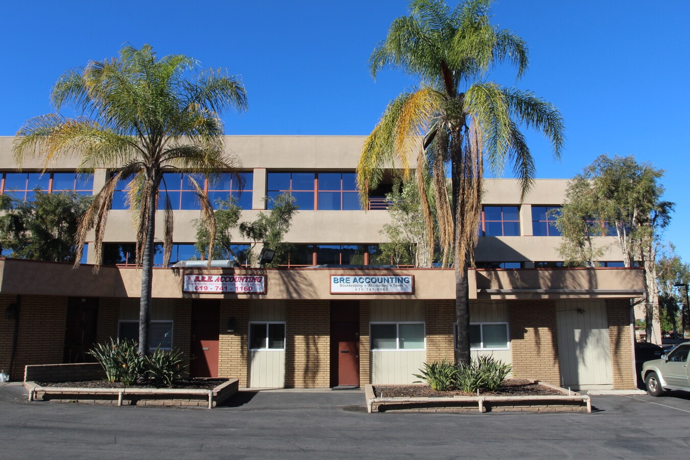 7590 El Cajon Blvd, La Mesa, CA 91942