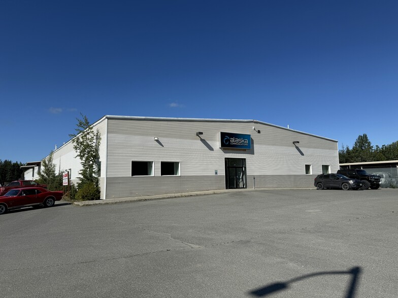 151 Warehouse Dr, Soldotna, AK for lease - Building Photo - Image 2 of 33