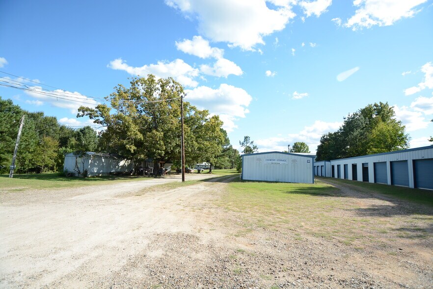 2100 E Lincoln Rd, Idabel, OK 74745