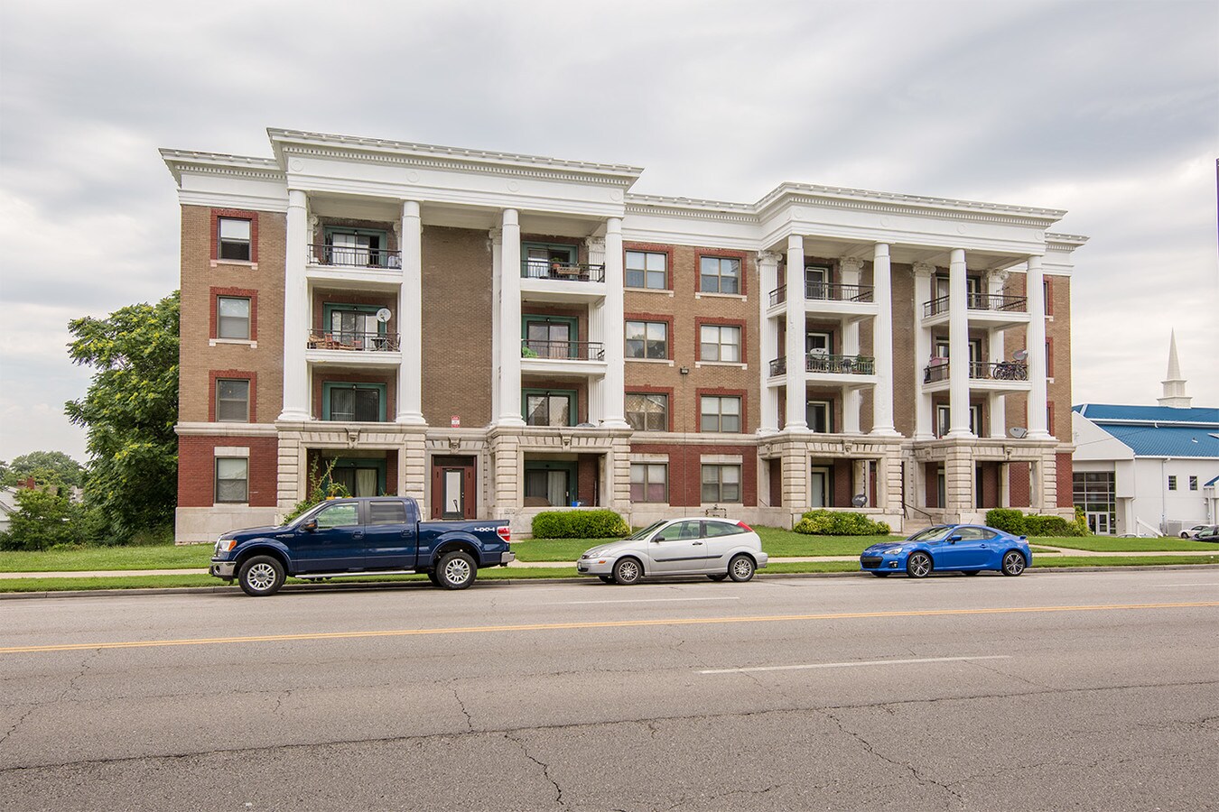 16141620 E Linwood Blvd, Kansas City, MO 64109