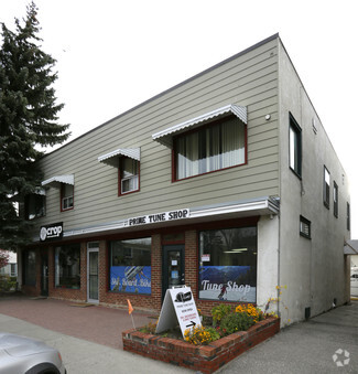 More details for 7 Parkdale Cres NW, Calgary, AB - Retail for Lease