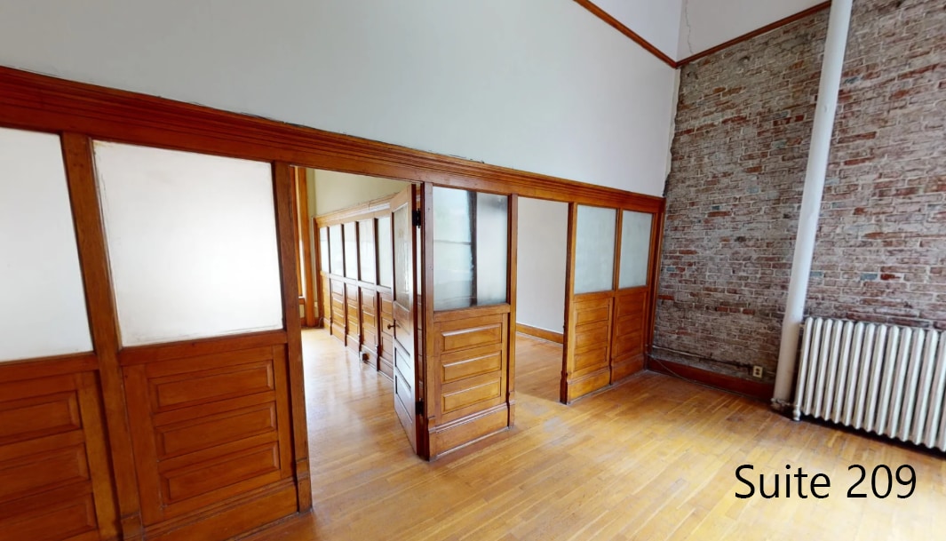 112-114 SW 6th Ave, Topeka, KS for lease Building Photo- Image 1 of 10