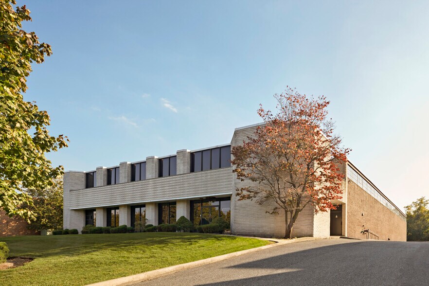 65 Oser Ave, Hauppauge, NY for sale - Building Photo - Image 1 of 1