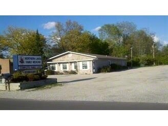 808 S Huntington St, Syracuse, IN for sale Primary Photo- Image 1 of 1