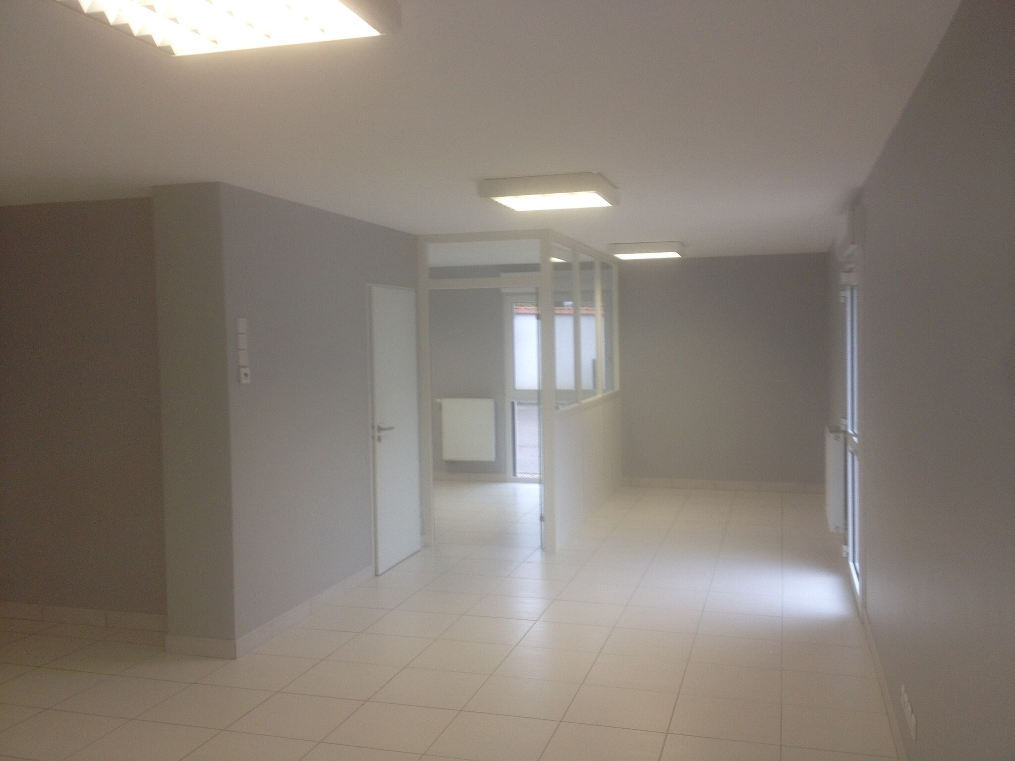 6 Rue Victor De Laprade, Lyon for lease Interior Photo- Image 1 of 2