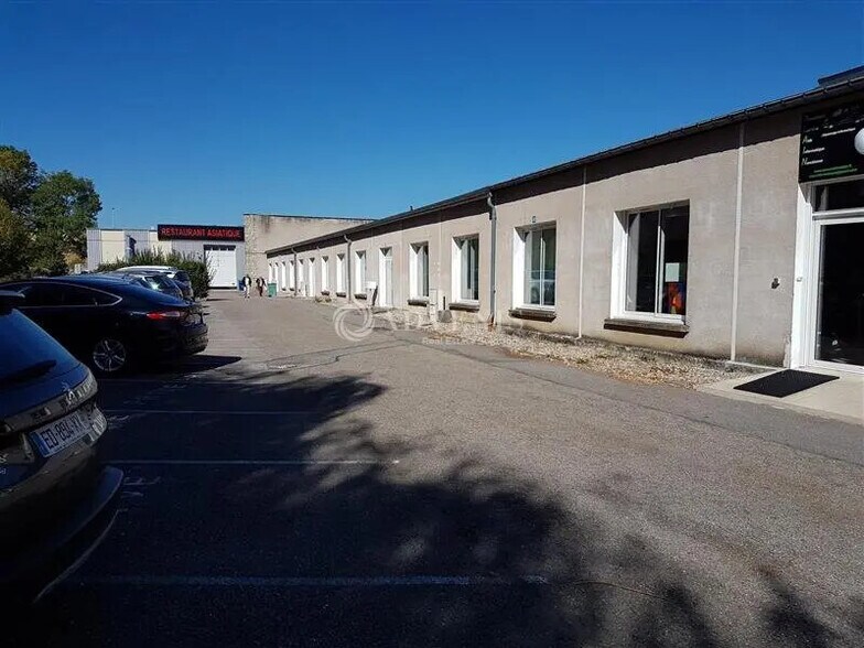 Office in Essey-lès-Nancy for lease - Building Photo - Image 1 of 6