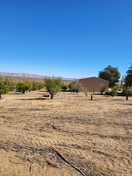 Midway Ave Lucerne Valley, Lucerne Valley, CA for sale - Building Photo - Image 2 of 20