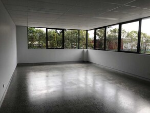 1 Kite St, Emu Plains for lease Interior Photo- Image 1 of 5